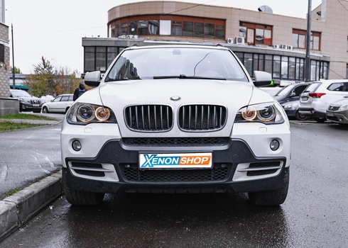 Замена линз и стекол фар BMW X5 E70 (2008)