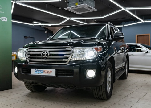 Замена линз Toyota Land Cruiser 200 на светодиодные модули