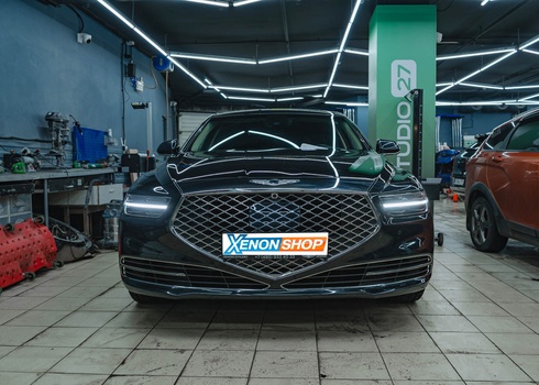 Устранение запотевания фары Genesis G90 (2020)
