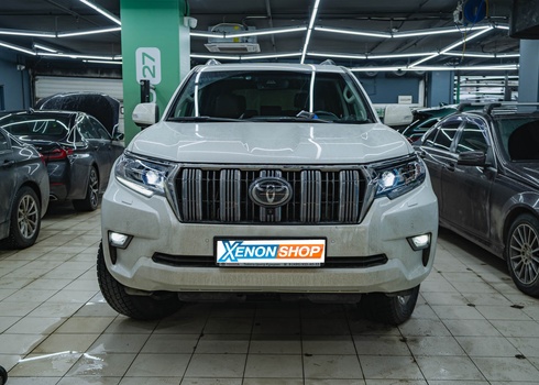 Замена стекла фары Toyota Land Cruiser Prado 150