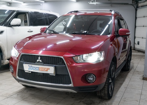 Установка LED-линз в фары Mitsubishi Outlander XL (2010)