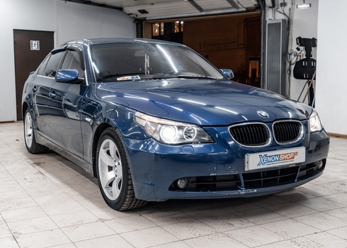 Замена треснувших и мутных стекол фар BMW E60 (2005)