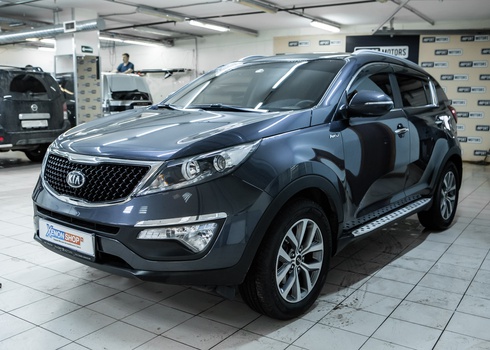 Замена ламп заднего хода и в салоне КИА Спортаж / KIA Sportage на LED