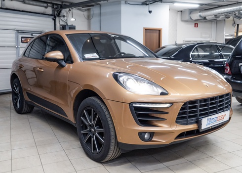 Замена штатных ламп Porsche Macan 95B на новый ксенон