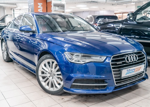 Замена треснувшего стекла фары Audi A6 C7