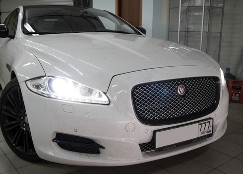 Замена штатных ксеноновых ламп Ягуар ХЖ / Jaguar XJ на Osram Original D3S