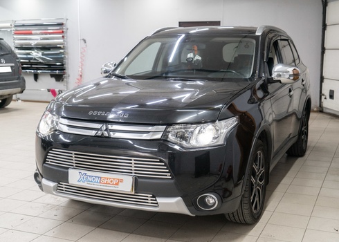 Установка линз в фары Mitsubishi Outlander III (2014)