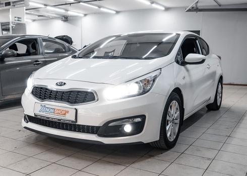 Установка светодиодов на KIA Ceed в ПТФ и ближний свет