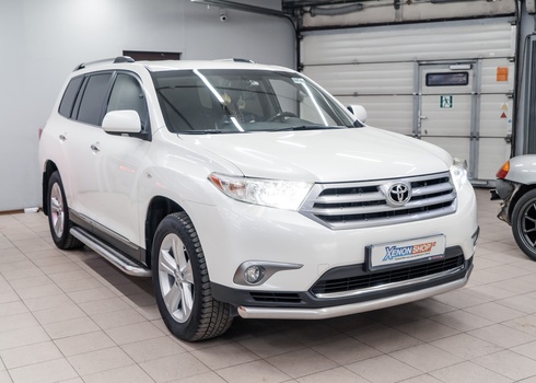 Замена штатных линз Toyota Highlander (XU40) на LED-модули MTF-Light