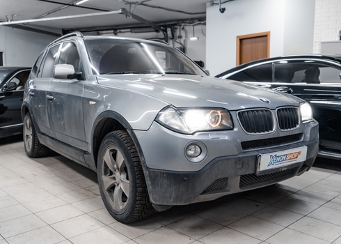 Замена ксеноновых ламп BMW X3 E83 (2008)