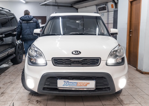 Замена галогенных ламп в ПТФ KIA Soul на светодиоды XS-Light