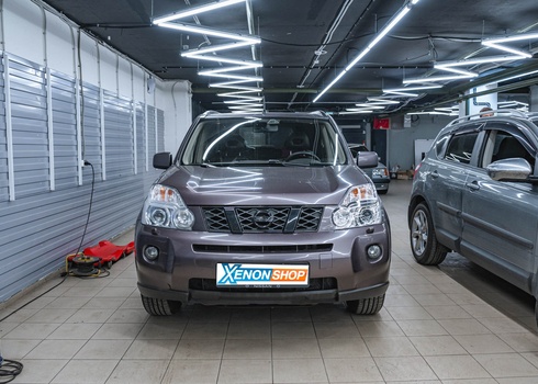 Замена стекла фары Nissan X-Trail