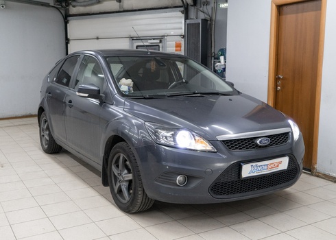 Установка LED-линз в фары Ford Focus II (2008)