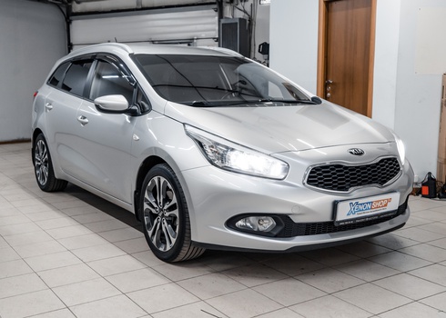 Установка светодиодов в ближний свет и габариты KIA Ceed