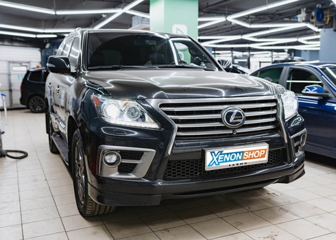 Замена заводских линз Lexus LX570 (2014) на светодиодные модули