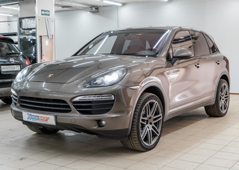 Замена ксеноновых ламп на Порше Кайен / Porsche Cayenne