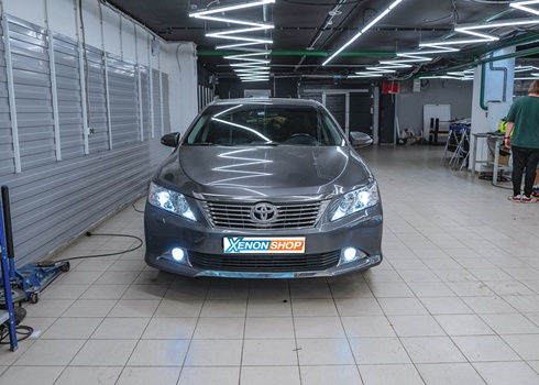 Замена линз в фарах Toyota Camry XV50 на LED-модули MTF