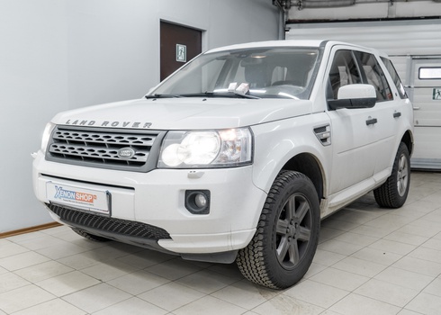 Замена ксеноновых ламп Ленд Ровер Фрилендер 2 / Land Rover Freelander 2