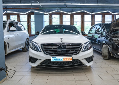 Замена корпуса фары Mercedes-Benz W222