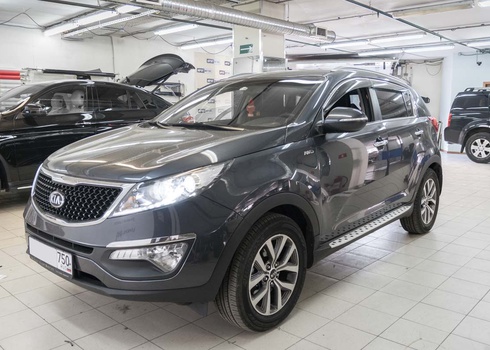 Замена штатного галогена КИА Спортаж / KIA Sportage на ксеноновые лампы MTF-Light