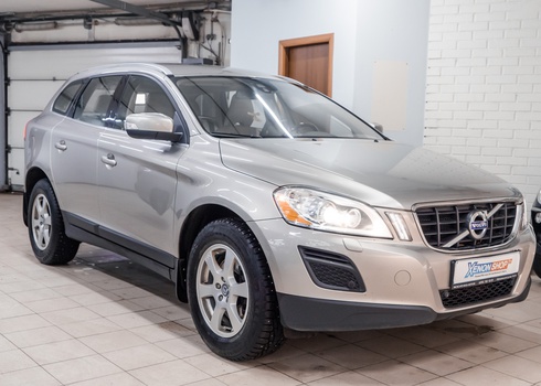 Замена ксенона в фарах Volvo XC60 I