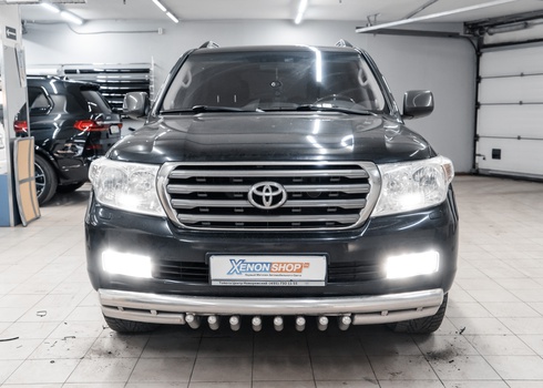 Ксенон или светодиоды в ПТФ Toyota Land Cruiser 200 2010 года - Установка LED ламп в противотуманные фары