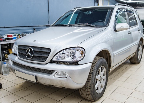 Устранение запотевания фар Mercedes-Benz ML163