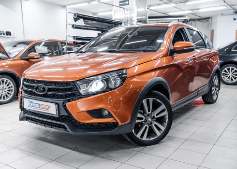 Установка светодиодных линз на Лада Веста / Lada Vesta