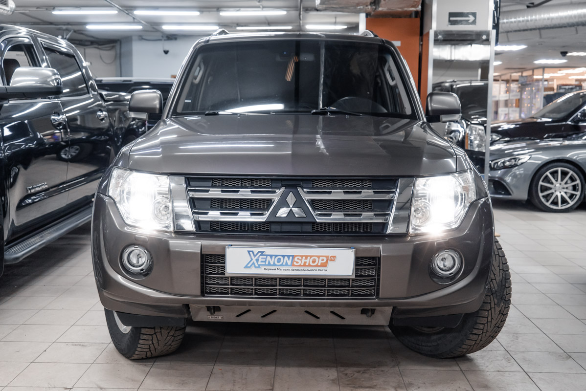 Замена выгоревших линз Митсубиси Паджеро 4 (Mitsubishi Pajero IV ...