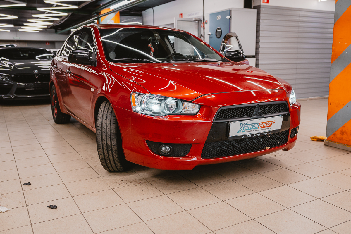 Установка линз в фары Mitsubishi Lancer X (2007) + замена стёкол фар