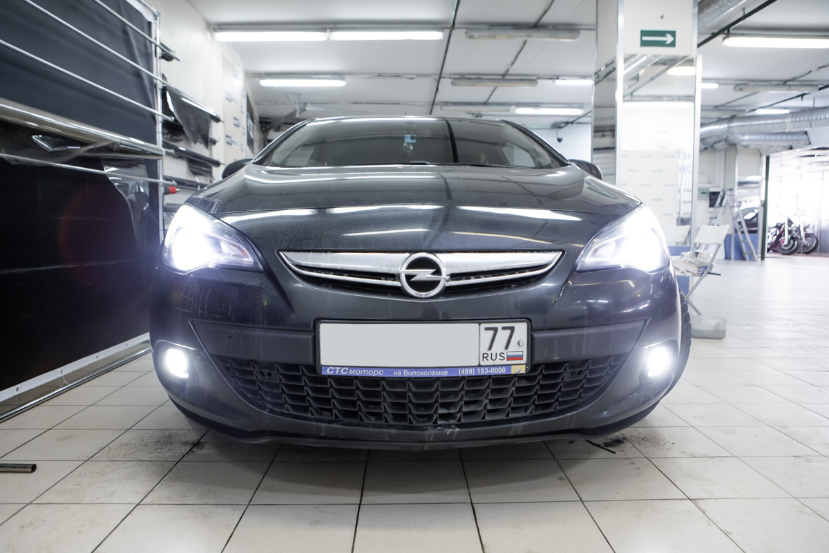 Замена ламп ближнего света и ПТФ Опель Астра (Opel Astra) на LED ...