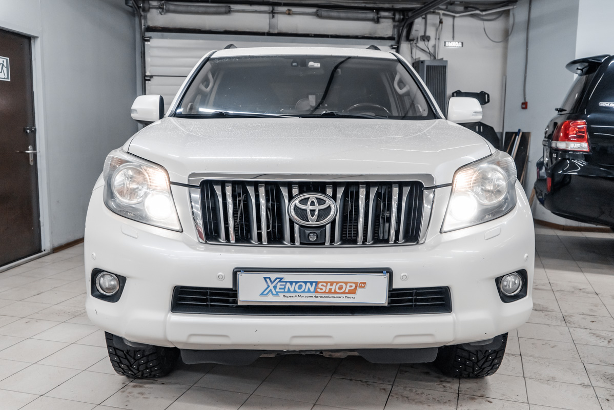 Тюнинг автосвета Тойота Ленд Крузер Прадо 150 (Toyota Land Cruiser Prado  150) новыми линзами и лампами - Установка КсенонШоп в Санкт-Петербурге (СПБ)