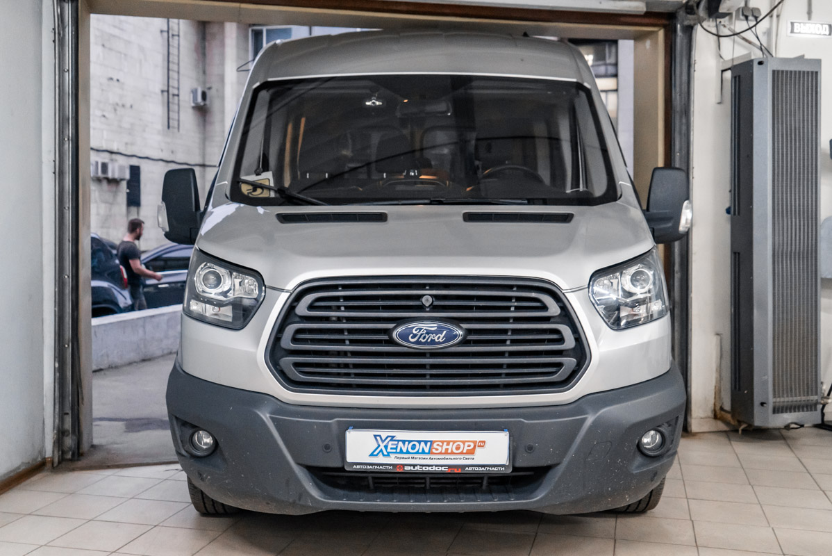 Установка премиальных светодиодных линз в фары Форд Транзит (Ford Transit)  - Установка КсенонШоп в Санкт-Петербурге (СПБ)