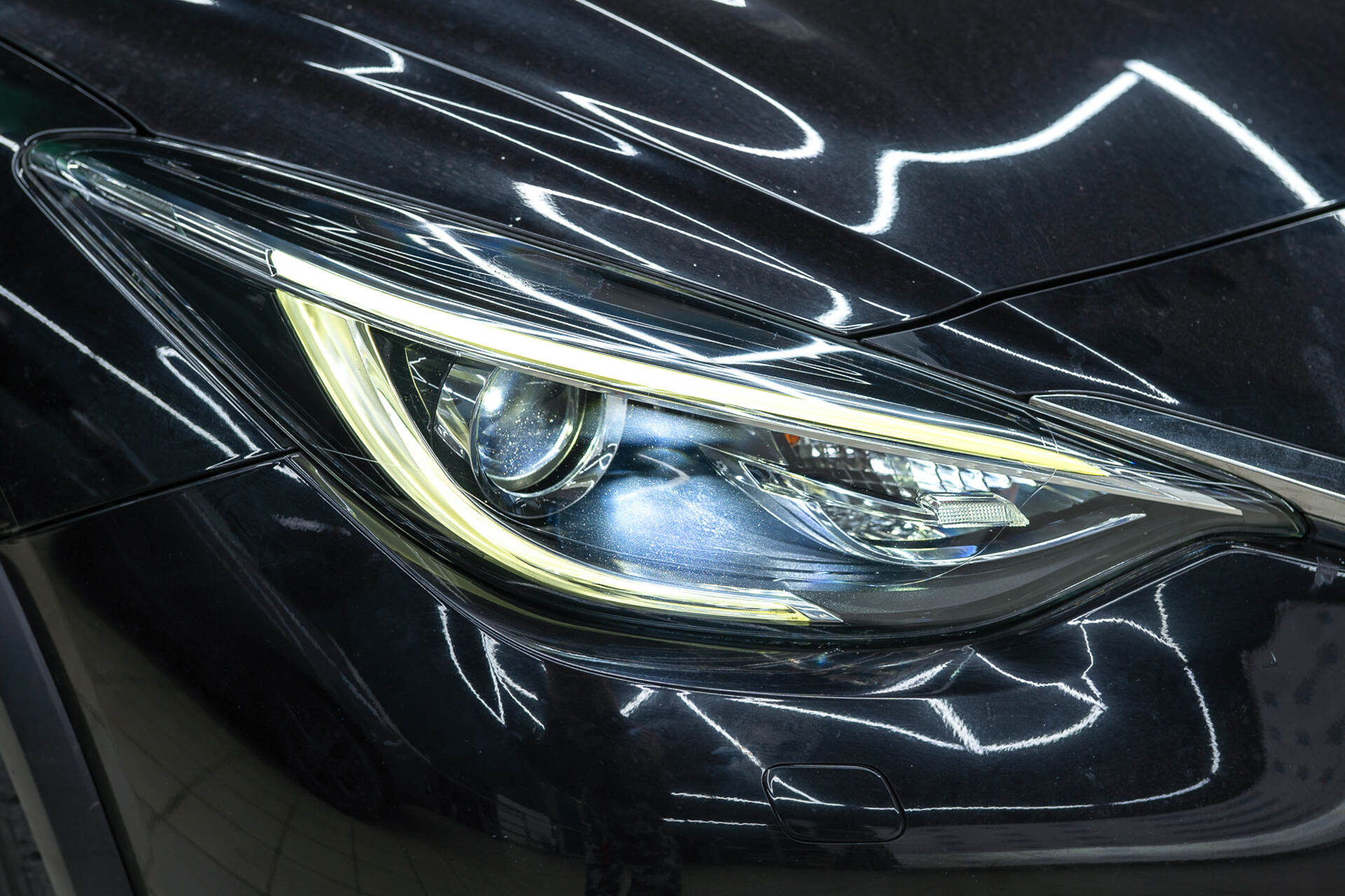 Итоговая светотеневая граница и свет фар с новыми линзами.