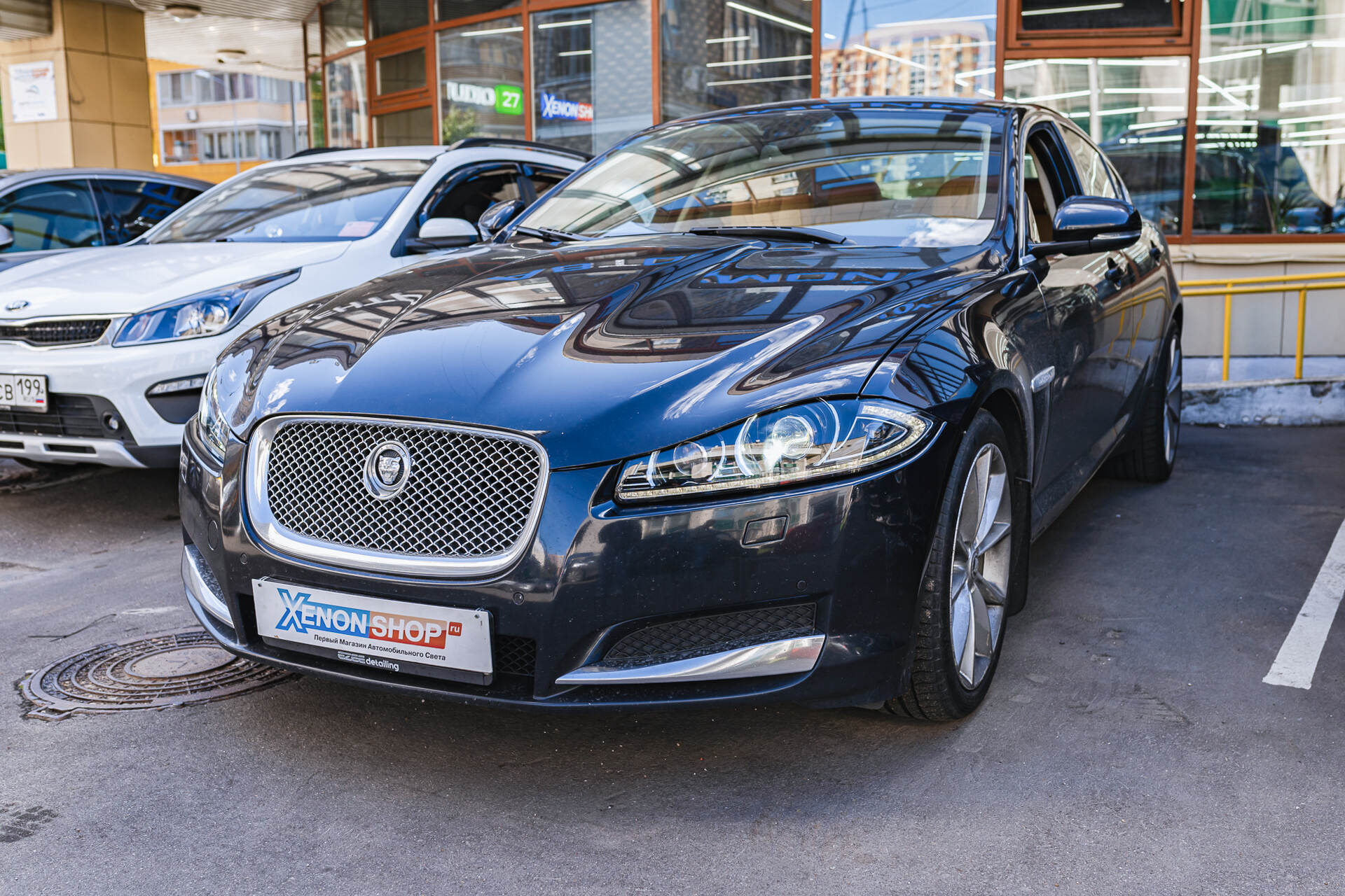 Итоговый свет фар и вид автомобиля после работы.