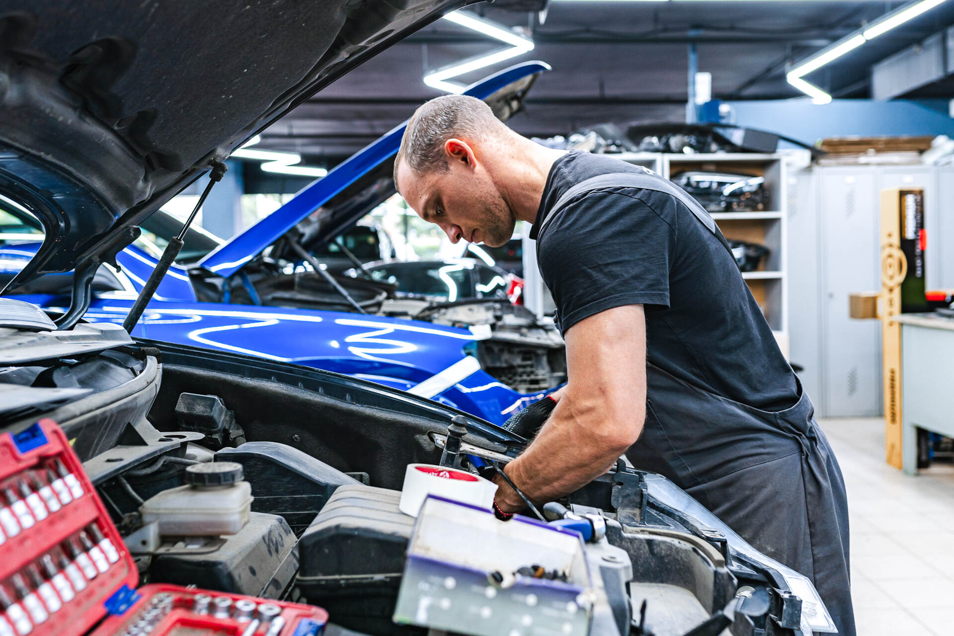 Демонтаж и разбор фар.