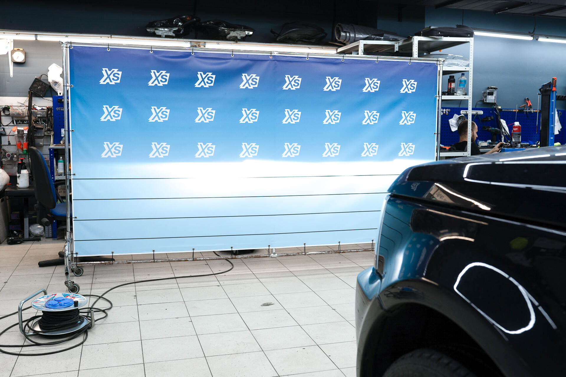 Итоговая светотеневая граница, свет фар и вид авто с новыми линзами.