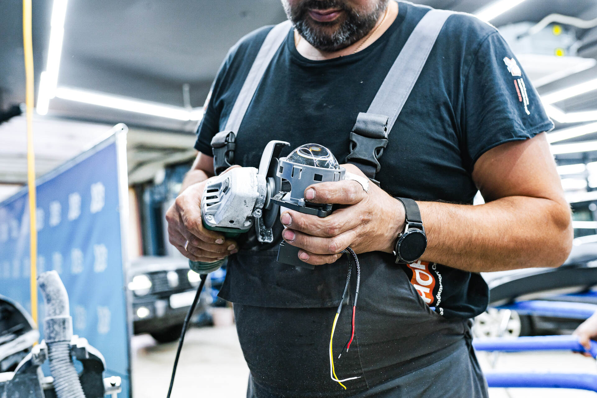 Установка новых линз в фары.