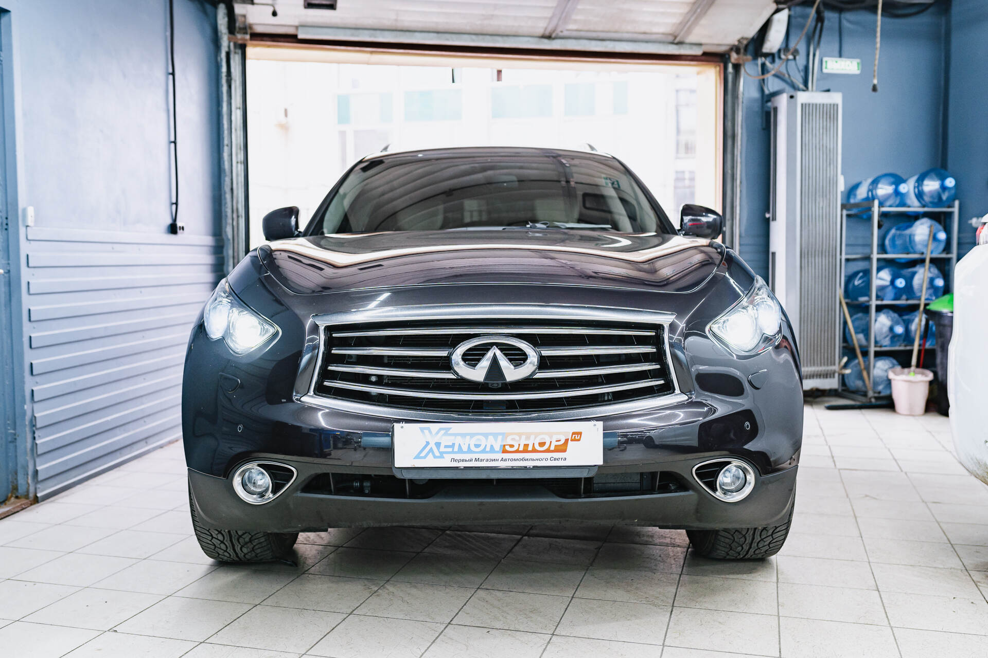 Итоговая светотеневая граница, свет и вид фар, а также авто после работы.