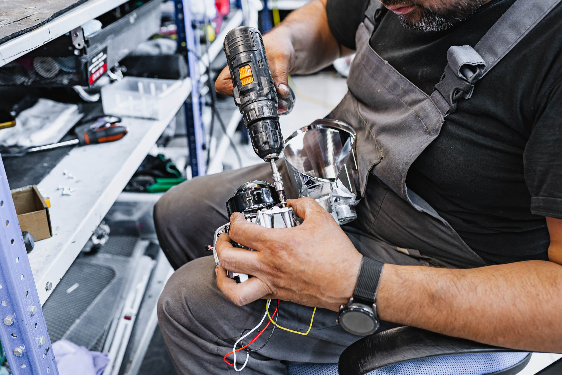 Установка новых линз в фары.